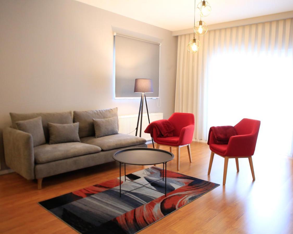 Parta Apartment Pristina Eksteriør billede