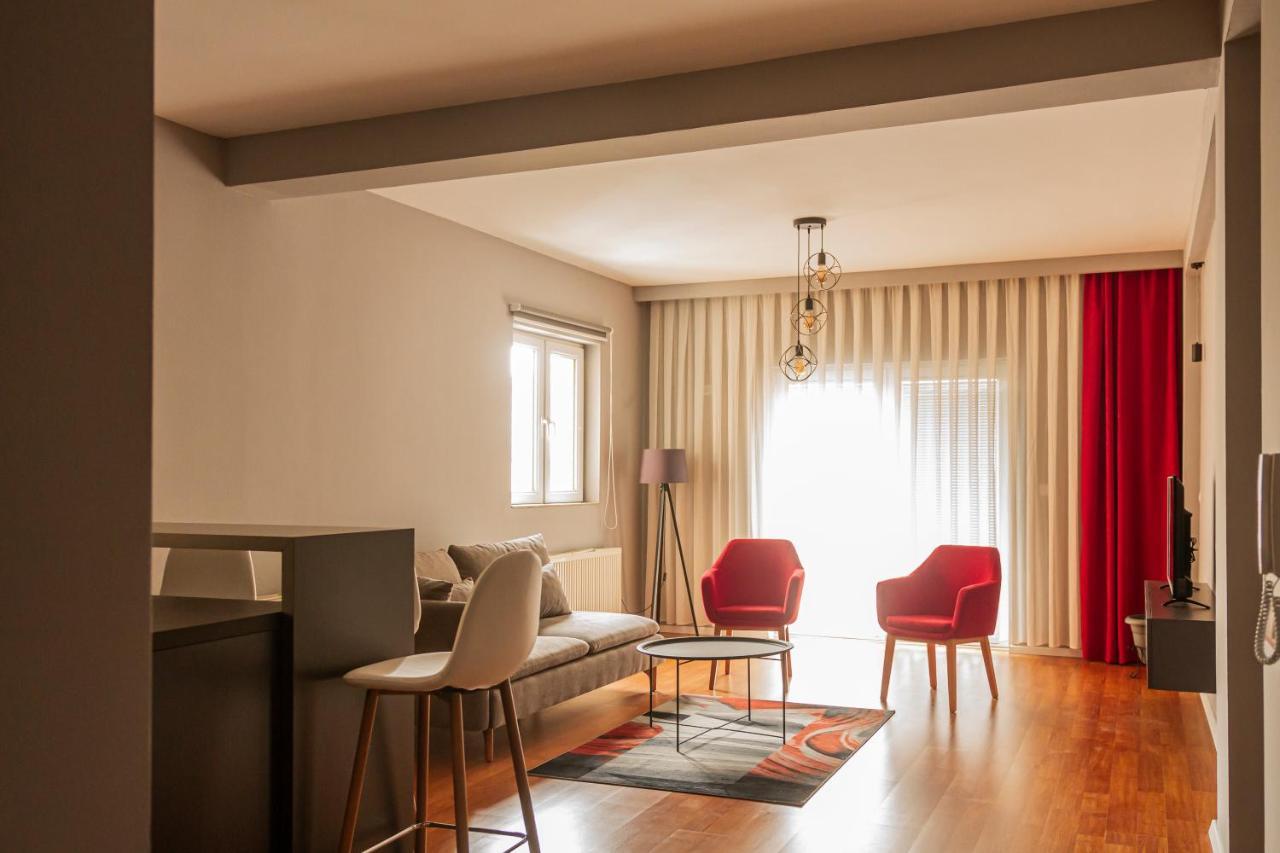 Parta Apartment Pristina Eksteriør billede